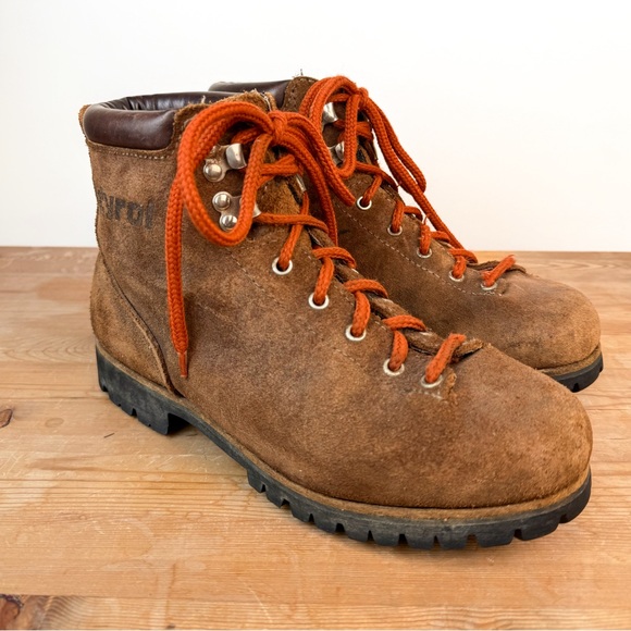 Vintage Leather Mountaineering Boots - Picture 4 of 6